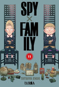 Portada de Spy x Family 11 de Tatsuya Endo, edición en castellano de Editorial Ivrea